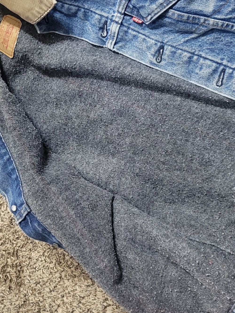 Vintage Levi's Blue Denim Jacket - Men's Classic Trucker Style - Picture 7 of 11